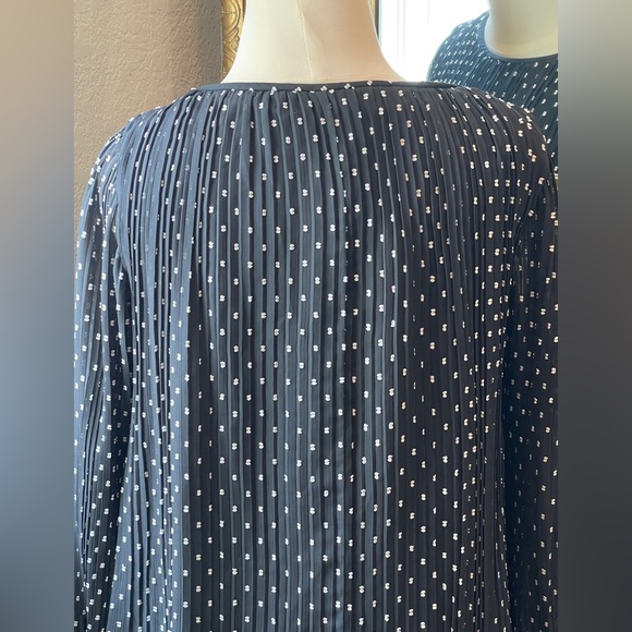 Maje Pleated Rockito Allover Polka Dot Print Black and White Shift Dress. Size 2 - Picture 8 of 14